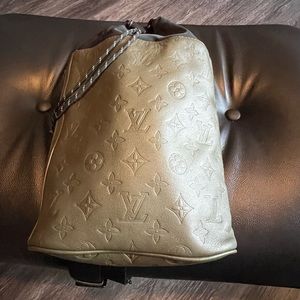Louis Vuitton Olive Green Chalk Bag
